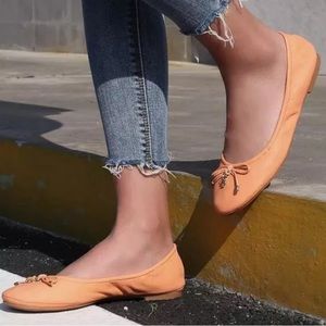 Eureka Women’s Universe GoPro Ballet Flats w/Bow & Heart Gold Charm SZ 7